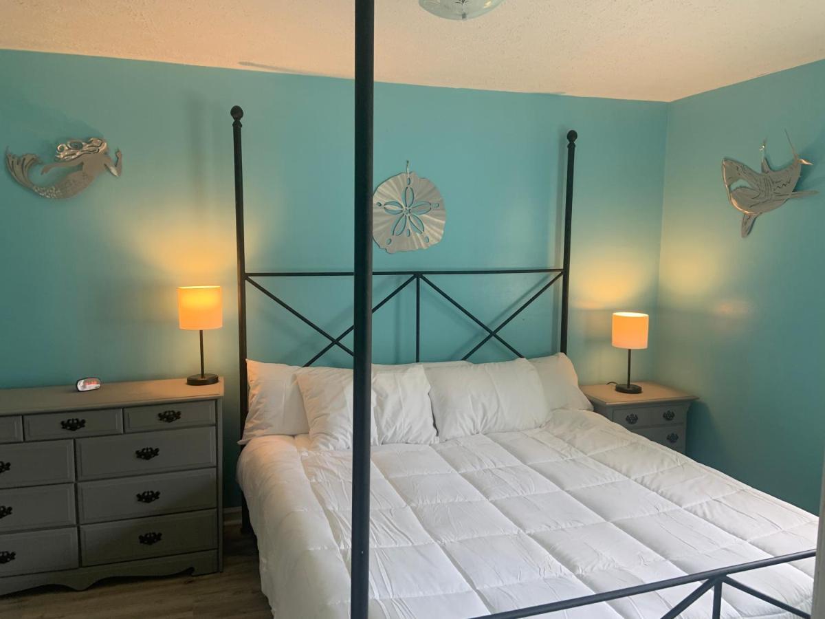 Cheerful Two Bedroom House 1.5 Miles From Beach. Myrtle Beach Exterior foto